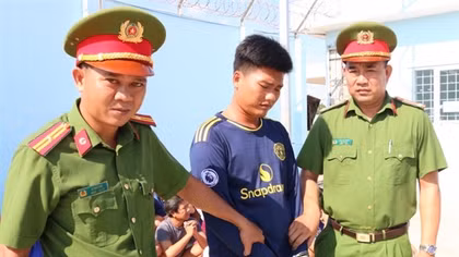 Khởi tố 5 đối tượng đánh bạc tại Cơ sở cai nghiện ma túy tỉnh Trà Vinh