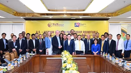 Nhiều "ông lớn" Hoa Kỳ muốn hợp tác với T&T Group để phát triển công nghiệp hàng không tại Việt Nam