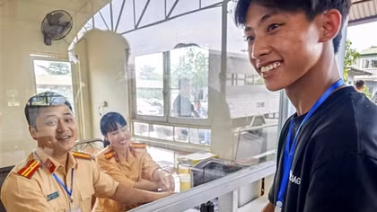 Các khoản phí khi sát hạch bằng lái ôtô, xe máy người dân cần nắm rõ