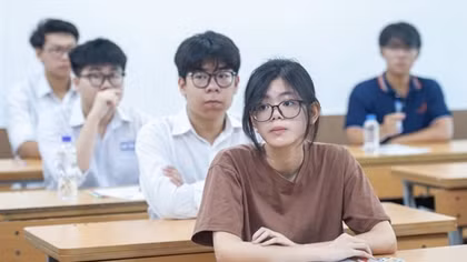 Điểm chuẩn trúng tuyển vào nhóm ngành Sư phạm cao kỷ lục