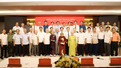 Chủ tịch Quốc hội gặp mặt các Mẹ Việt Nam anh hùng, nguyên lãnh đạo TP Cần Thơ và tỉnh Hậu Giang qua các thời kỳ