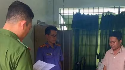 500 triệu đồng bị Ức Kim Khoan chiếm đoạt không phải là tiền hỗ trợ người dân