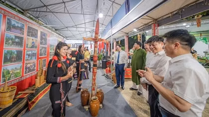 29 tỉnh, thành hội tụ về Cố đô Huế để giới thiệu du lịch, di sản văn hóa