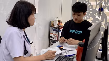 Nhiều bệnh nhân không được cấp thuốc ngoại trú hơn 30 ngày, Bộ Y tế yêu cầu thực hiện nghiêm