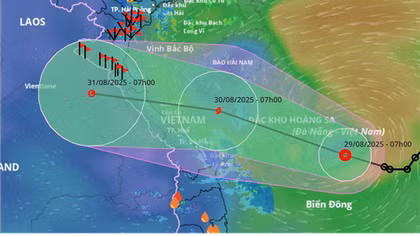 Áp thấp nhiệt đới khả năng thành bão, mưa lớn từ Đà Nắng đến đồng bằng Bắc Bộ