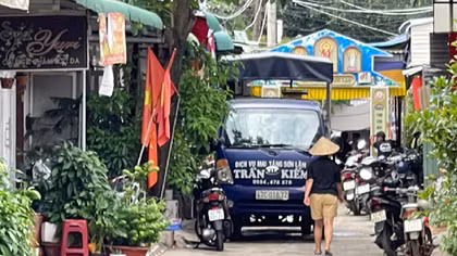 Người đàn ông tử vong bên cạnh khẩu súng tự chế