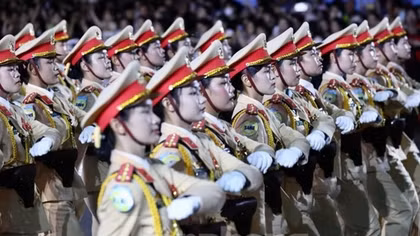 Sơ duyệt chương trình diễu binh, diễu hành cấp nhà nước