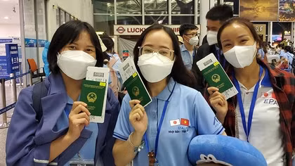 Lại đánh tráo bản chất, vu cáo chính sách đưa người đi lao động ở nước ngoài