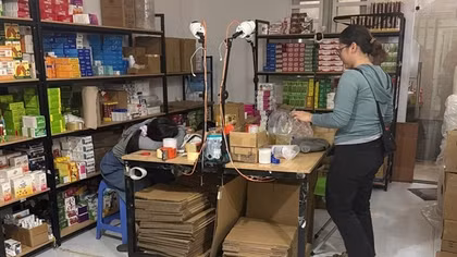Từ vụ lén hủy thực phẩm chức năng, lộ nhiều doanh nghiệp bán hàng giả
