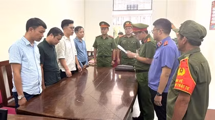 Đà Nẵng: Thêm 4 đối tượng liên quan “thổi giá” mỏ cát hơn 306 lần bị khởi tố