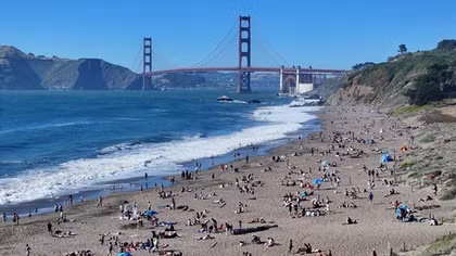 Hơn 200.000 người Đan Mạch ủng hộ việc gây quỹ mua lại bang California