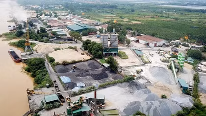 Chuyển hồ sơ vi phạm đê điều ở Hà Nội sang cơ quan điều tra nếu có dấu hiệu phạm tội