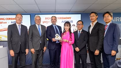 Vietjet đặt hàng mới 100 máy bay A320/ A321neo