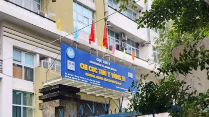Cựu lãnh đạo Chi cục Thú y vùng VI “tiếp tay” cho doanh nghiệp buôn lậu hàng hóa trị giá hơn 1.800 tỷ đồng
