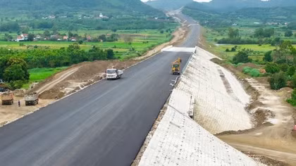 Dự kiến 19/12 hoàn thành, thông xe kỹ thuật 3.188 km tuyến chính cao tốc