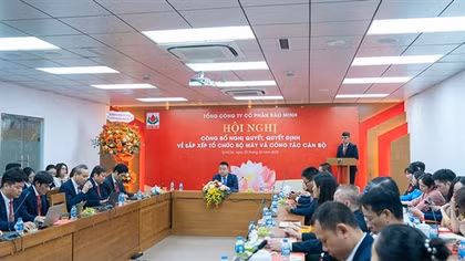 Đổi mới, sắp xếp tổ chức bộ máy hướng tới tinh gọn, hoạt động hiệu năng - hiệu lực - hiệu quả