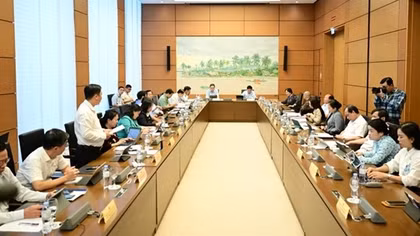 Đề nghị bố trí lại cán bộ để đảm bảo vận hành chính quyền địa phương 2 cấp thật sự hiệu quả