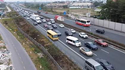 9 ngày nghỉ Tết: Xử lý hơn 17 nghìn tài xế vi phạm nồng độ cồn