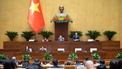 Giữ nguyên HĐND các cấp, nghiên cứu giảm bớt số lượng thành viên UBND
