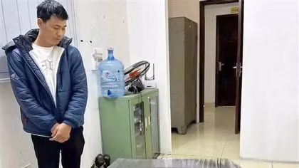 Bị cáo trong vụ án gà lôi trắng được về nhà, cấm đi khỏi nơi cư trú