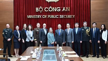 Tăng cường hợp tác giữa Bộ Công an Việt Nam và Bộ Quốc phòng Canada