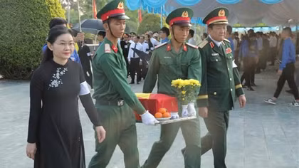 Lấy được 8 mẫu sinh phẩm trong số 17 hài cốt liệt sĩ vừa phát hiện tại Bình Phước