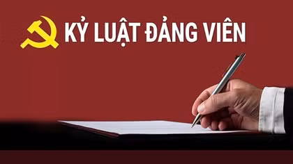 Bộ Chính trị kỷ luật cán bộ, Ban Bí thư khai trừ Đảng 2 cựu lãnh đạo