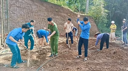 Công an xã ở Thanh Hoá chung tay xoá nhà dột nát