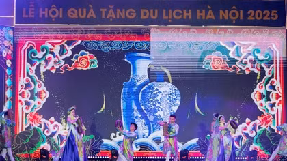 Tưng bừng Lễ hội Quà tặng du lịch Hà Nội năm 2025