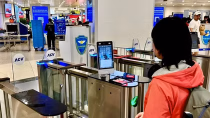Từ 30/4: Đặt vé bay Vietjet và làm thủ tục dễ dàng bằng sinh trắc học trên ứng dụng VNeID