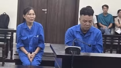 Thành lập văn phòng bất động sản để lừa đảo 18 người làm sổ đỏ