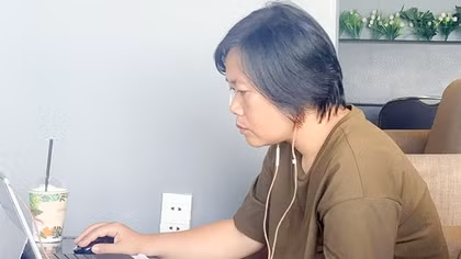 Nhà biên kịch Bùi Kim Quy: Nhìn thế giới bằng con mắt nhân văn