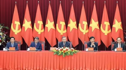 Tổng Bí thư Tô Lâm tiếp Trưởng đoàn chính đảng các nước