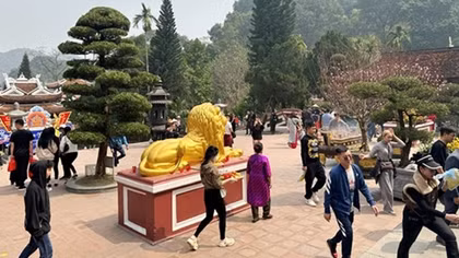 Lễ hội tổ chức văn minh, trật tự hơn