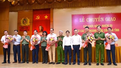 Công an tỉnh Bà Rịa-Vũng Tàu tiếp nhận bàn giao nhiệm vụ từ các sở, ngành