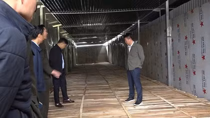 Giám đốc Công an tỉnh trực tiếp kiểm tra loạt nhà xây thần tốc không móng