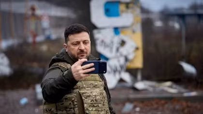 Ukraine phản công ở Kupiansk, Tổng thống Zelensky thăm tiền tuyến