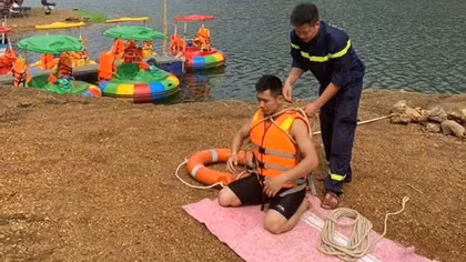 Công an Hà Nội tuyên truyền phòng, chống đuối nước cho học sinh