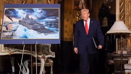 Tổng thống Trump công bố kế hoạch đóng lớp thiết giáp hạm mới