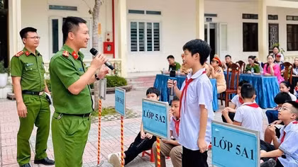 Thanh Hóa “thiết lập đường dây nóng” tiếp nhận thông tin về bạo lực học đường