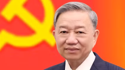 50 năm nước Cộng hoà Dân chủ Nhân dân Lào: Bản lĩnh, trí tuệ và những thành tựu mang dấu ấn thời đại