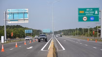 Dự án đường Vành đai 4 có tránh được “vết xe đổ”?