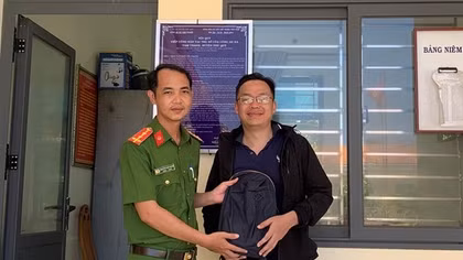 Bức thư viết tay và lời cảm ơn của du khách