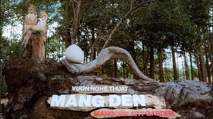 Vào vườn tượng kể câu chuyện thời gian