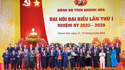 Chủ tịch Quốc hội Trần Thanh Mẫn dự Đại hội Đại biểu Đảng bộ tỉnh Khánh Hòa lần thứ nhất