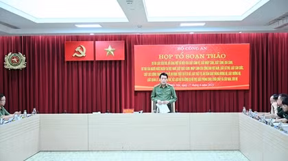 Bộ Công an họp Tổ biên tập dự án luật sửa đổi, bổ sung 10 luật