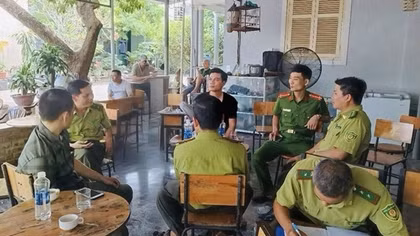 Khách uống cà phê mang theo chim trời phải có hồ sơ chứng minh nguồn gốc