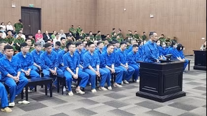 Tổng Giám đốc thu nợ kiểu xã hội đen bị tuyên phạt 12 năm 6 tháng tù