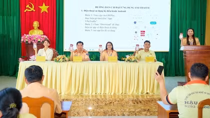 Công an Cần Thơ đẩy mạnh triển khai ứng dụng VNeTraffic
