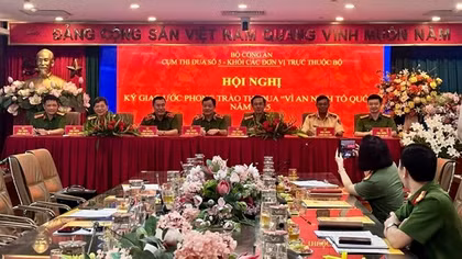 Cụm thi đua số 5 Bộ Công an ký giao ước thi đua "Vì an ninh tổ quốc" năm 2025